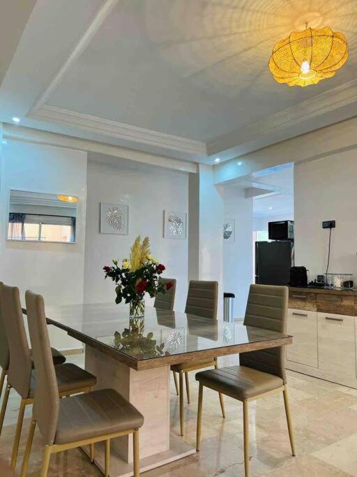Design 3 Bedroom Hivernage Gueliz Marrakech K13 Apartment *